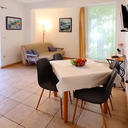 Apartament Marino
