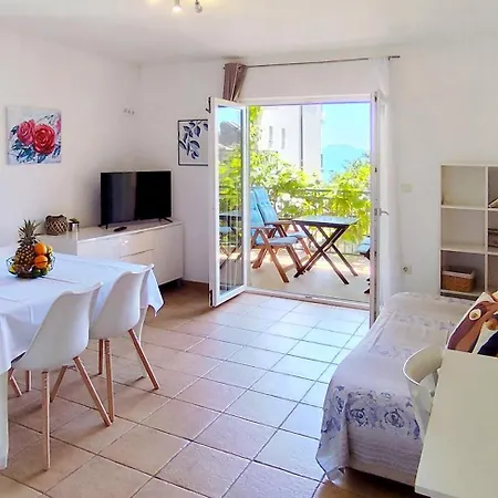 Apartament Marino *