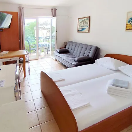 Apartament Marino Drvenik (Split-Dalmatia)