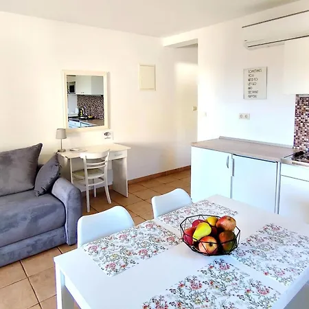 Appartement Marino Drvenik (Split-Dalmatia)